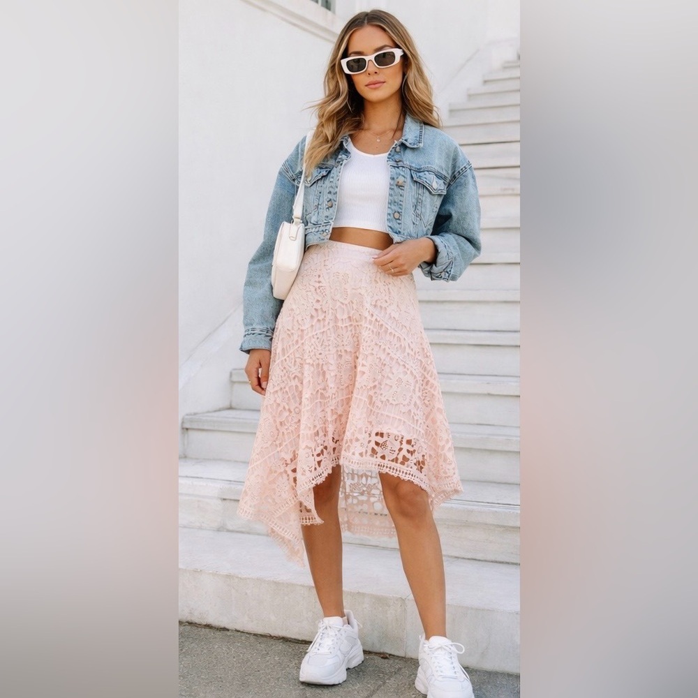 Boho Lace Pink Skirt - Picture 2 of 7